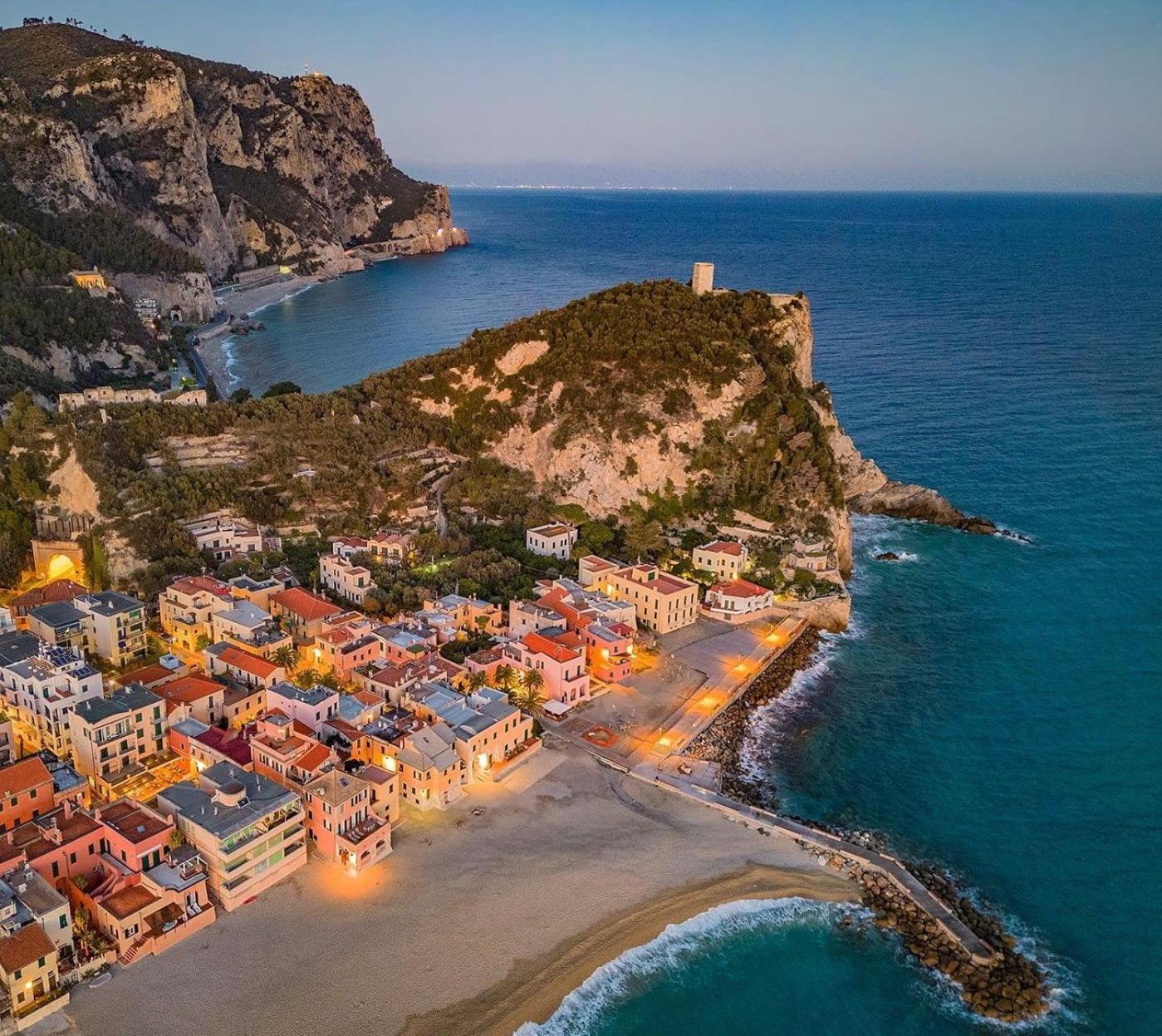 Willa Casa Saracena Fronte Mare Varigotti Zewnętrze zdjęcie